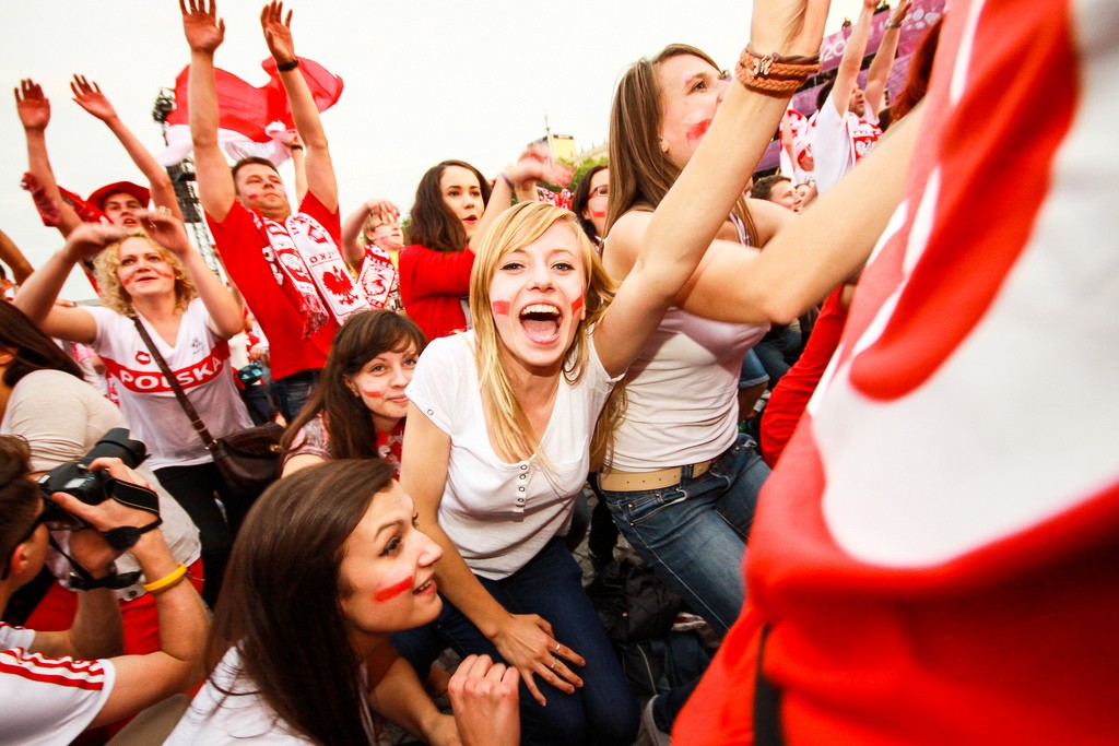 Euro2012で熱狂するサポーター達